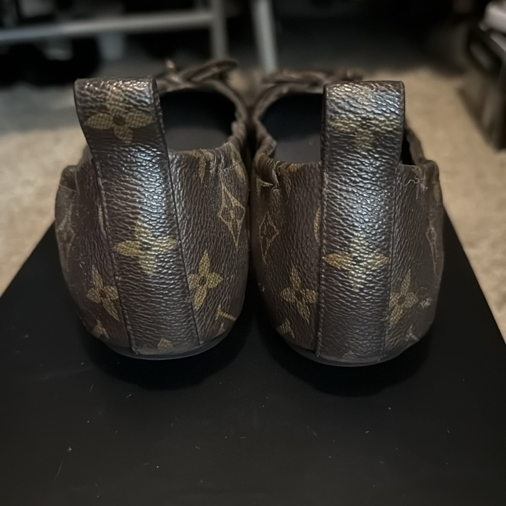 Louis Vuitton brown flats - Picture 3 of 4